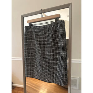 Women's Laundry By Shelli Segal Skirt, Size‎ 10, Black & White Sequins